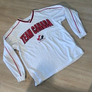 Team Canada Pullover
